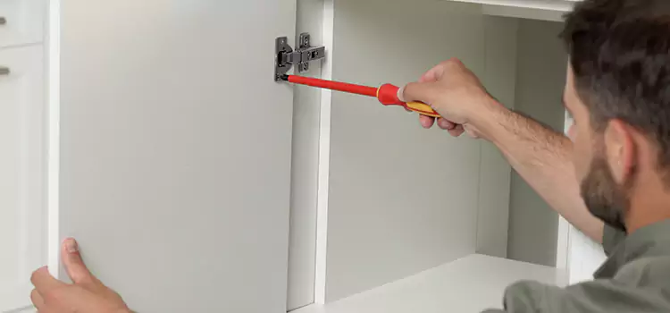 Screen Door Hinge Repair San Pablo